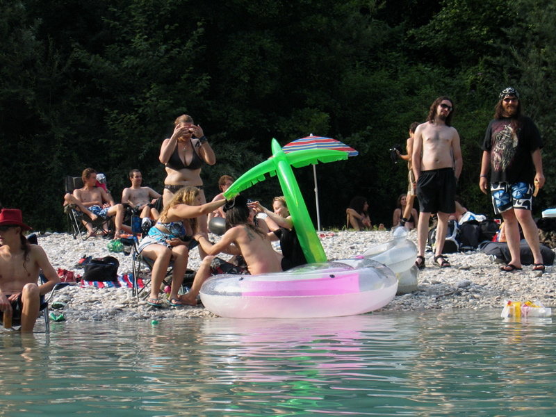 Glückliche Fans beim Metalcamp 2011, Tolmin, Slowenien