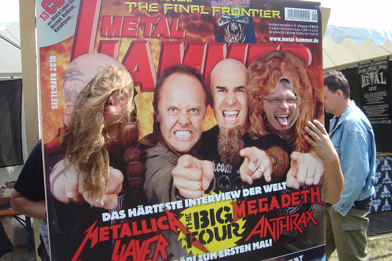 METAL HAMMER Big Four Aufsteller beim Wacken 2011