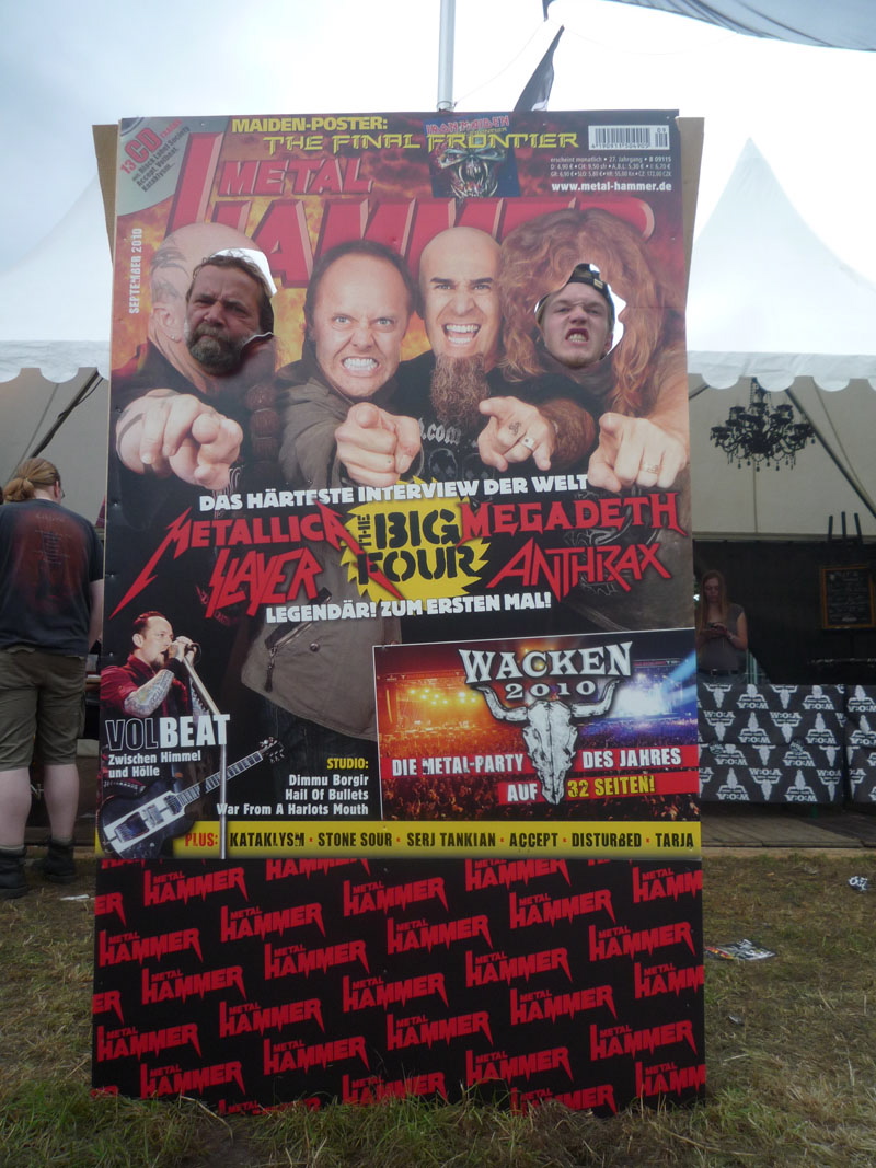 METAL HAMMER Big Four Aufsteller beim Wacken 2011