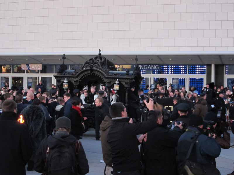 Rammstein errichten sich ihr Mausoleum, Berlin, 25.11.2011