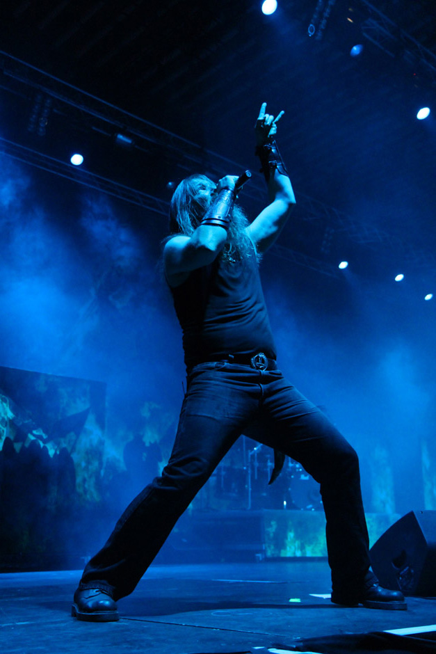 Amon Amarth live, Earshakerday 2012