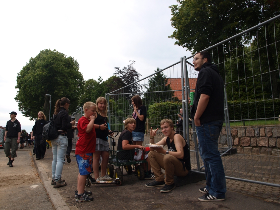 Wacken Open Air 2012: Das Dorf am Dienstag