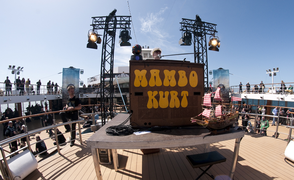 Mambo Kurt live, Full Metal Cruise 2013