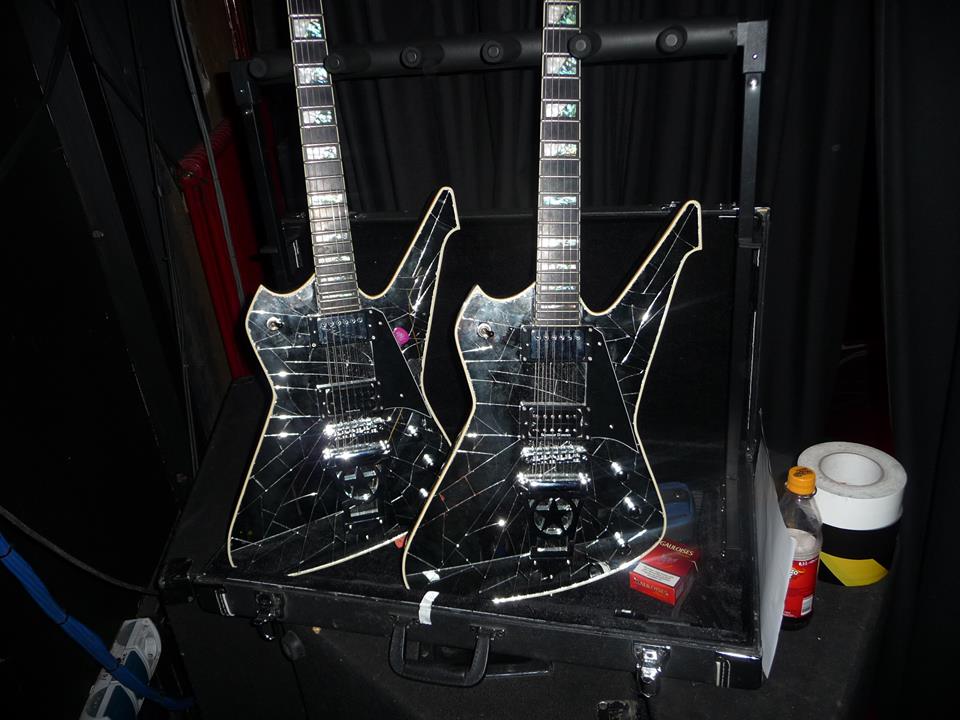 So sehen die gestohlenen Gitarren aus