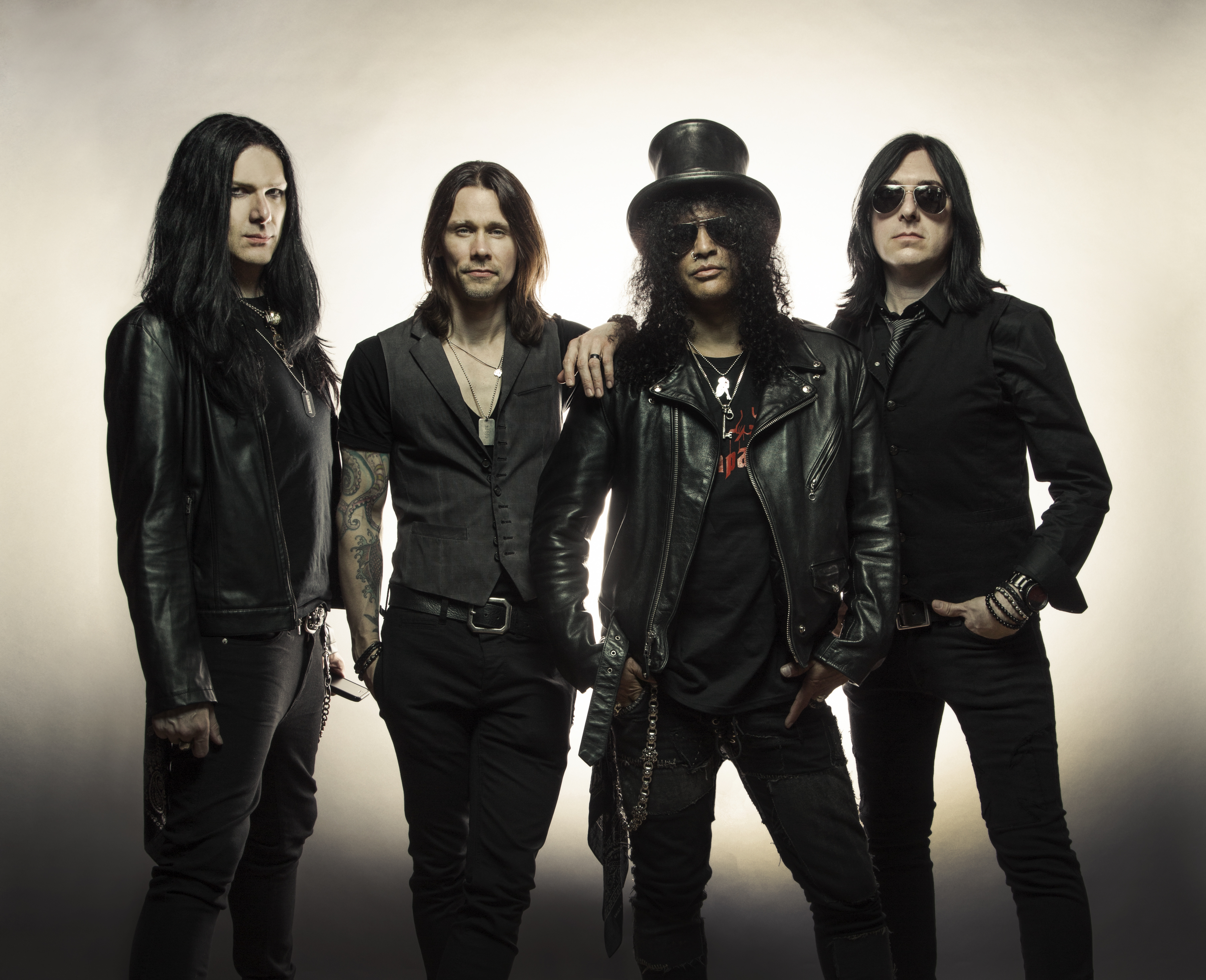 Slash featuring Myles Kennedy & The Conspirators