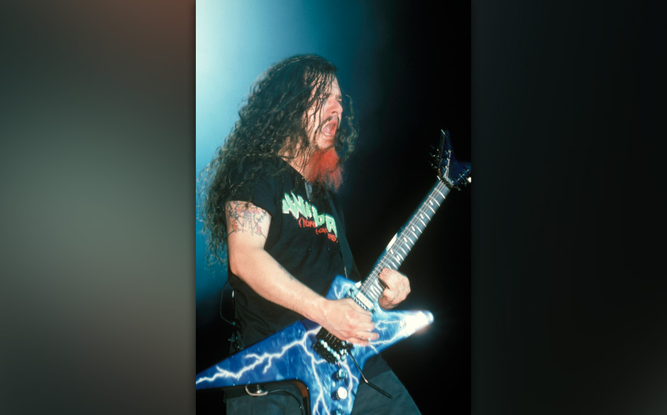 UNITED STATES - JANUARY 01:  USA  Photo of Dimebag DARRELL and PANTERA, Dimebag Darrell  (Photo by George De Sota (ID 5073478