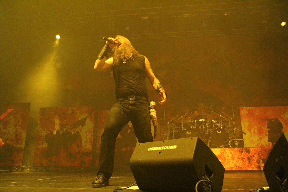 Amon Amarth live, Earshakerday 2012