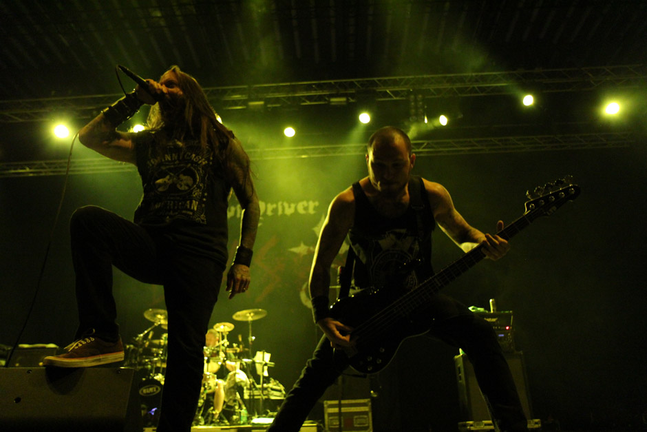 Devildriver live, Earshakerday 2012