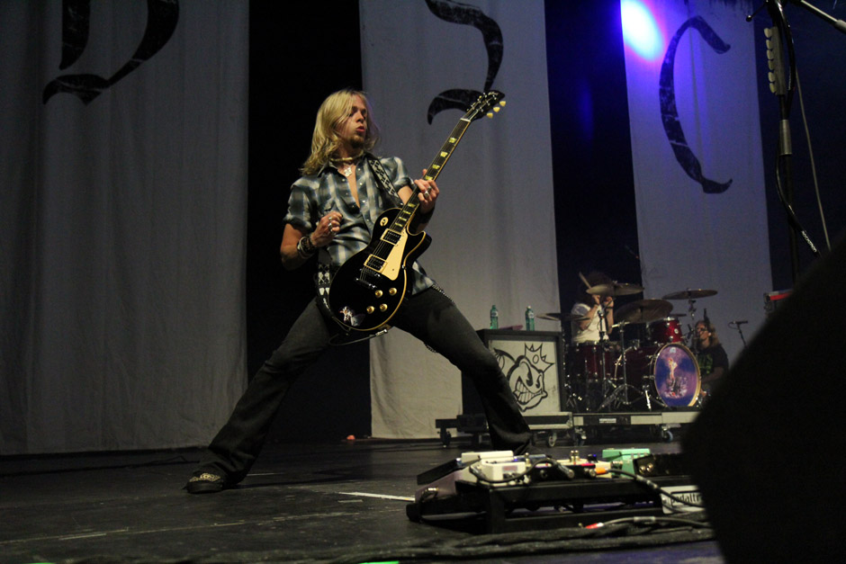 Black Stone Cherry live, Earshakerday 2012