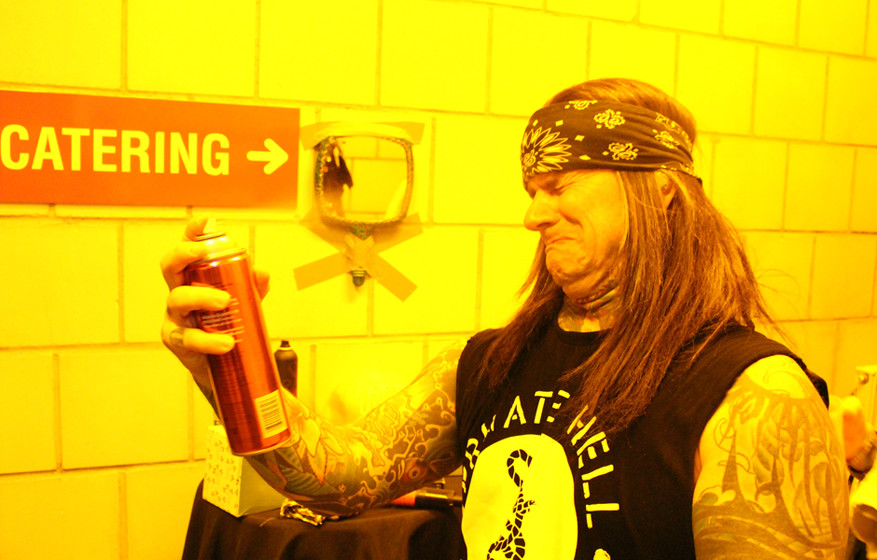 Auf Tour mit Steel Panther 2015