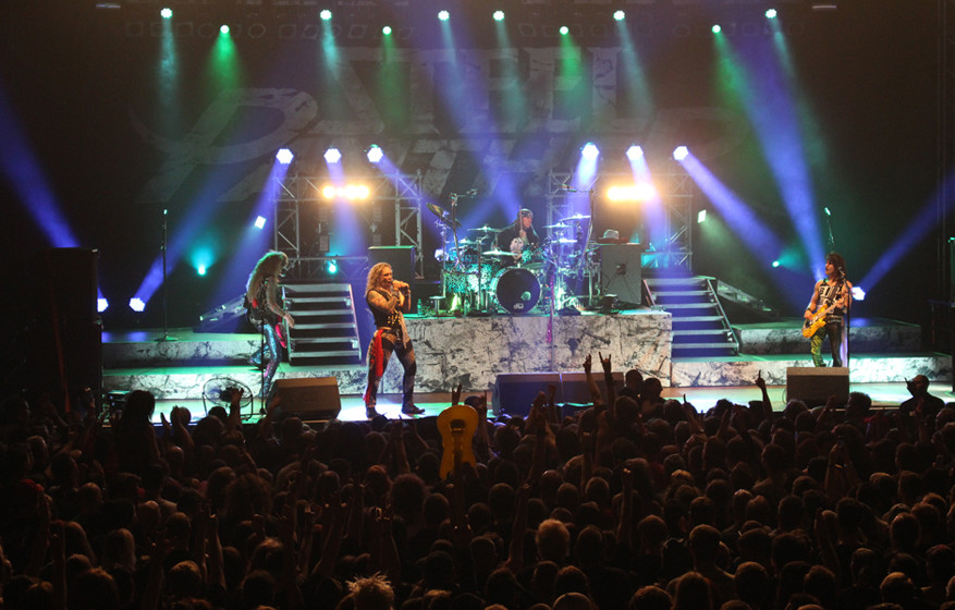 Auf Tour mit Steel Panther 2015