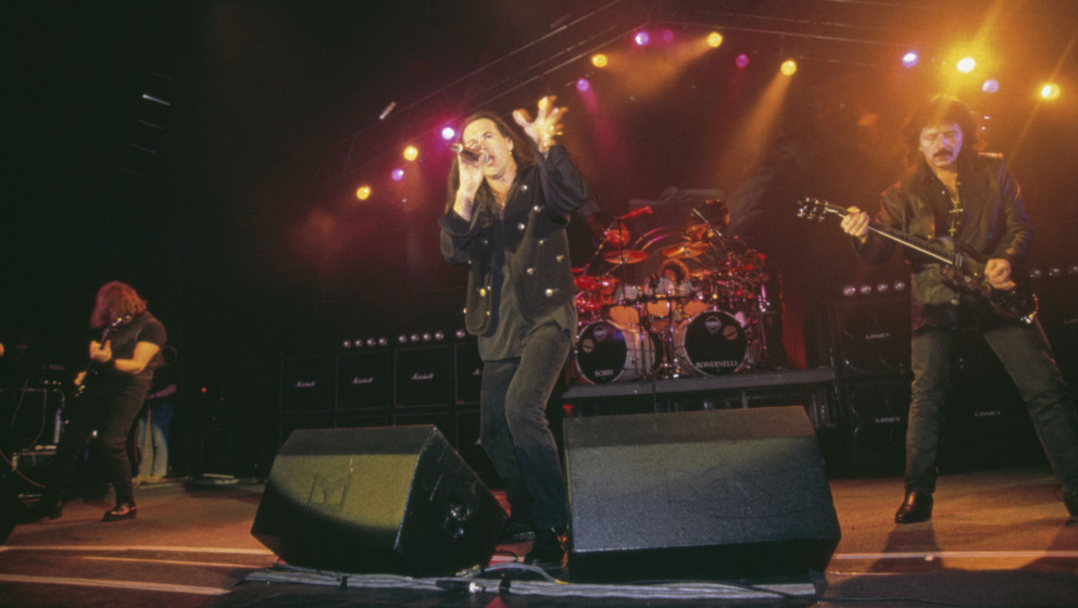 Tony Martin sing bei Black Sabbath (1994)
