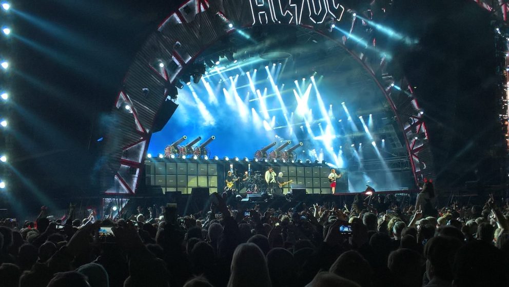 AC/DC In Hamburg: 26.5.2016 im Volksparkstadion