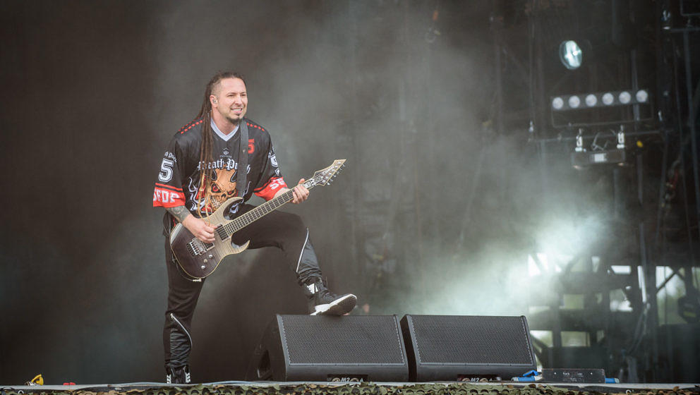 Five FInger Death Punch - Matapaloz - Adrian Sailer