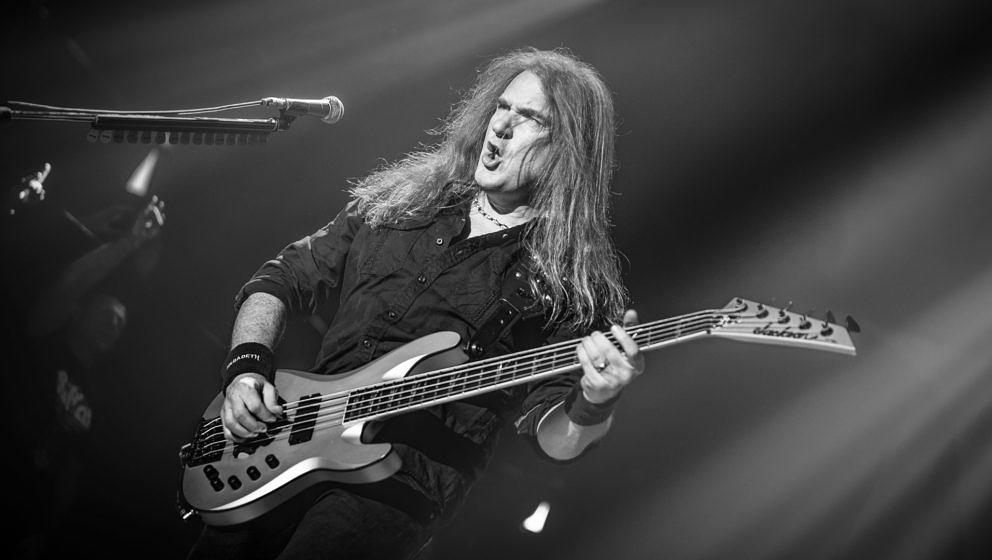 Dave Ellefson mit Megadeth 2018 in der Messe Freiburg