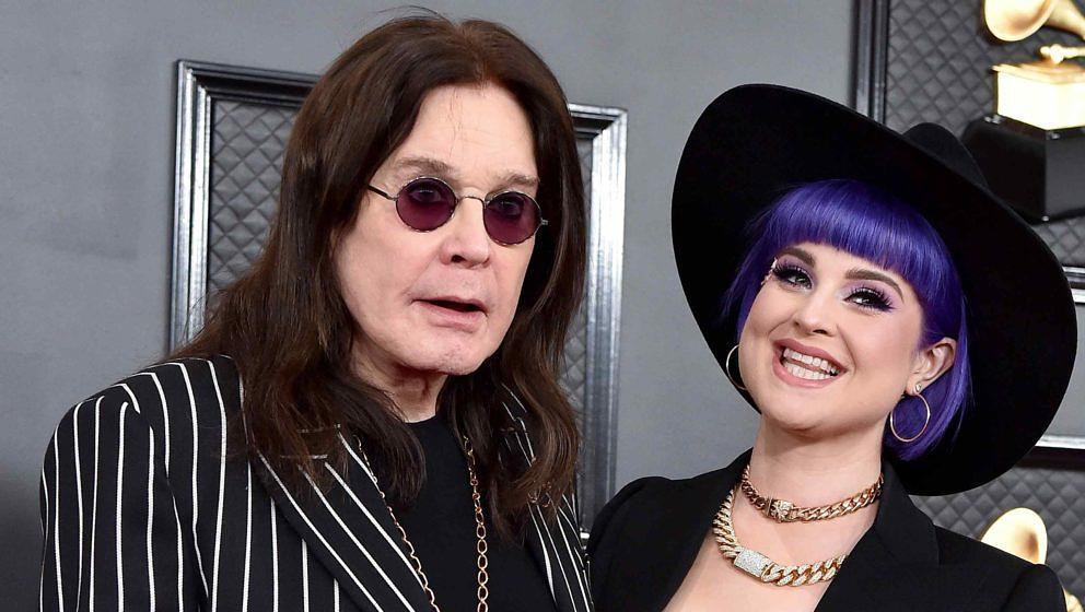 Ozzy Osbourne mit seiner Tochter Kelly bei der Grammy-Verleihung am 26. Januar 2020 in Los Angeles