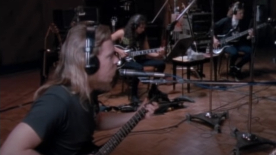 James Hetfield, Kirk Hammett und Jason Newsted von Metallica im Video zu ‘Nothing Else Matters’