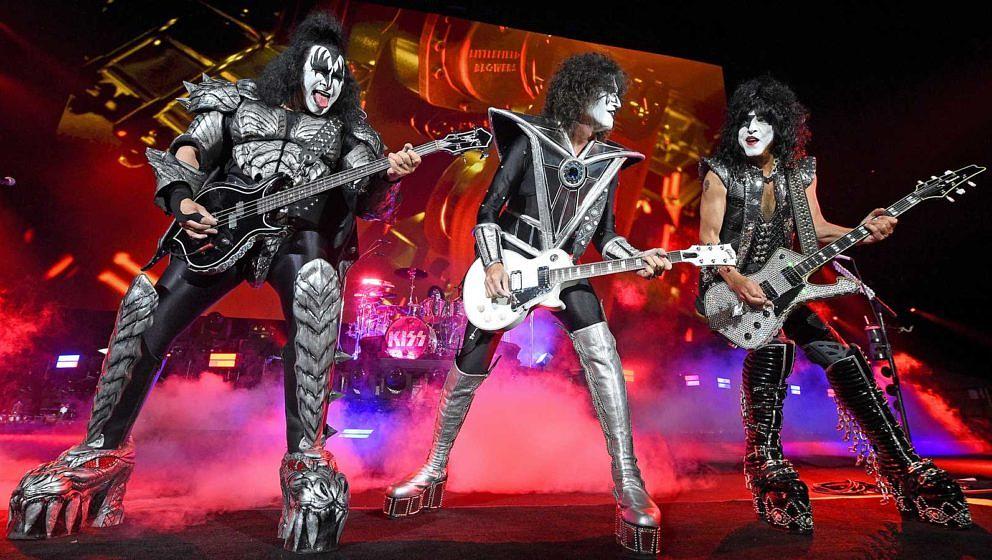 Gene Simmons, Tommy Thayer und Paul Stanley von Kiss (v.l.) am 11. Juni 2021 live in New York City